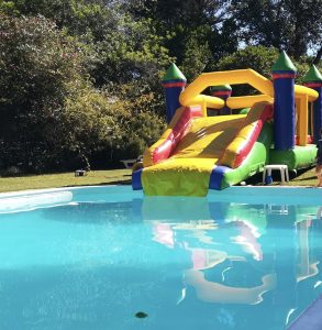 CASTELO ESCORREGA PARA PISCINA