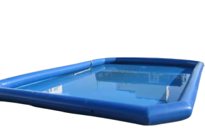 PISCINA INFINITA COM ÁGUA